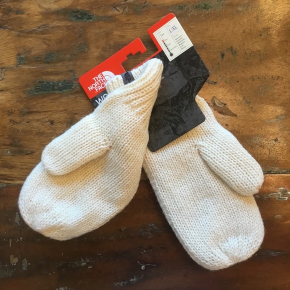 The North Face Cable Knit Mitt - Warm Fleece Lined - Picture 7 of 7